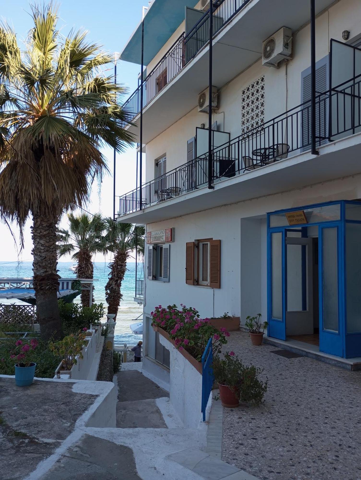 Svetlana & Michalis Oasis Hotel Agia Marina  Extérieur photo