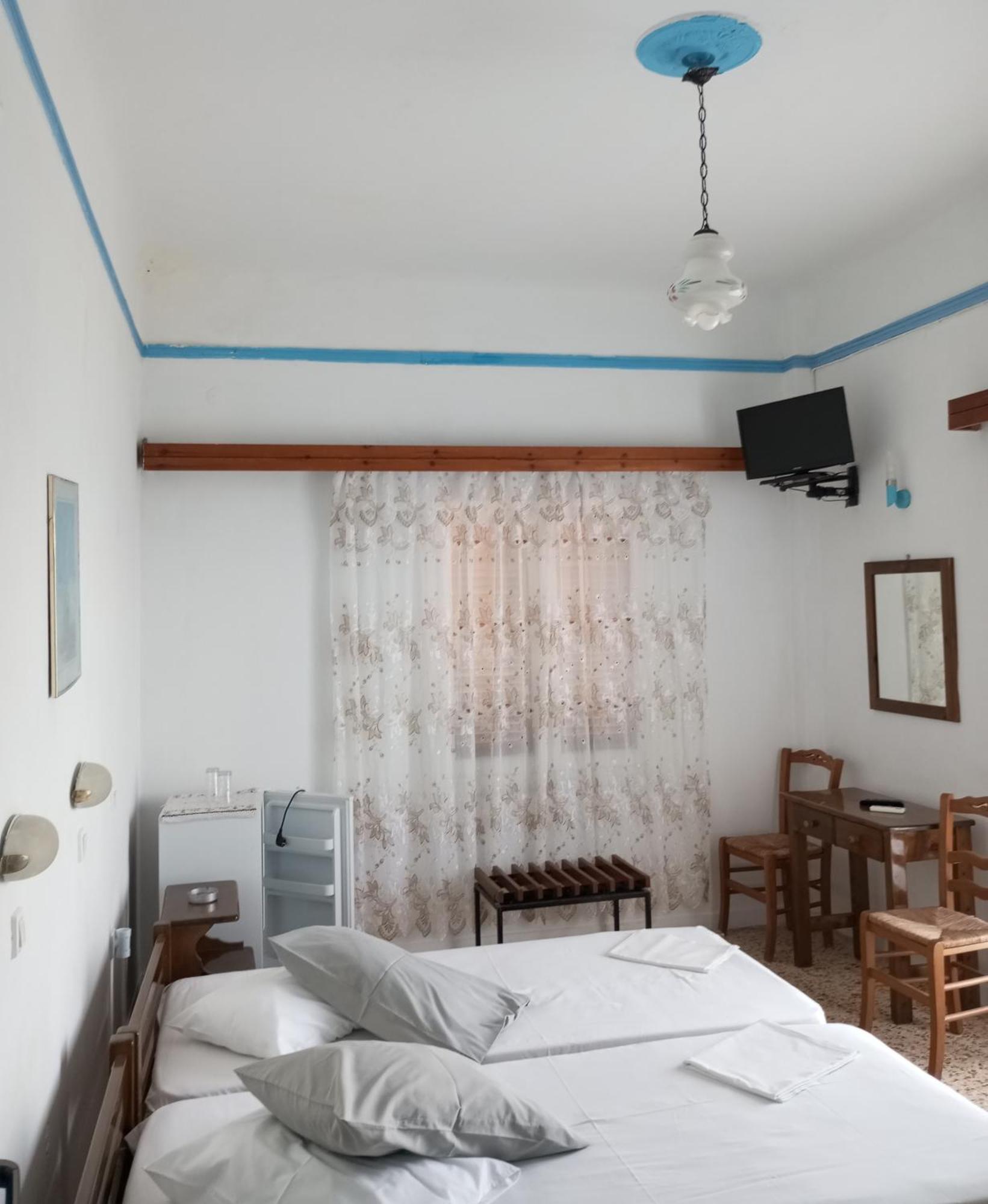 Svetlana & Michalis Oasis Hotel Agia Marina  Extérieur photo